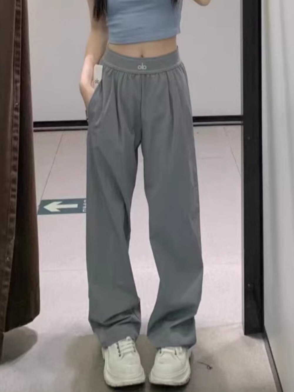 🧊Alo Yoga Suit Up Trouser Steel Gray Regular 🎯 Minimal Style - Picture 11 of 11